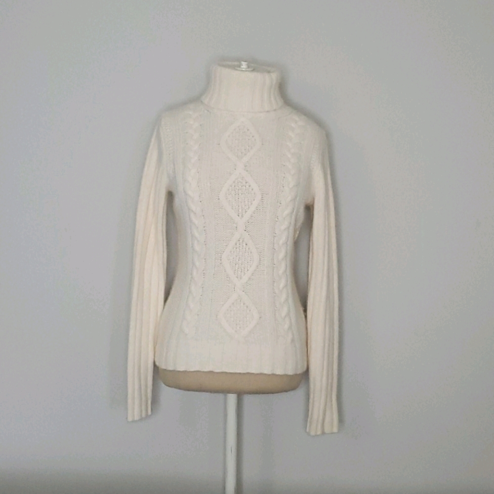 Angora Lambs/Wool blend Turtleneck Sweater